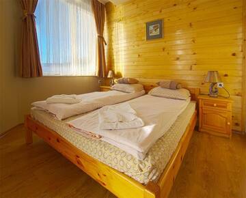 Фото номера Полулюкс с балконом Гостевой дом Guest House Edelweiss г. Говедарци 10