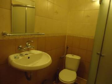Фото номера Трехместный номер Гостевой дом Guest House Edelweiss г. Говедарци 7