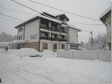 Фото номера Люкс Отель Family hotel Iskar г. Говедарци 18