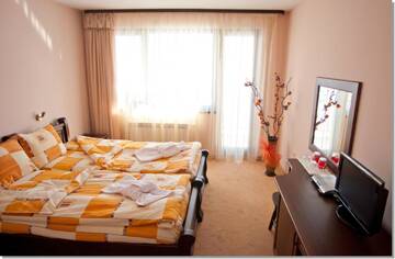 Фото номера Люкс Отель Family hotel Iskar г. Говедарци 7